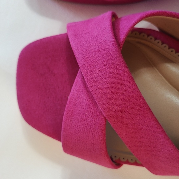 Kelly & Katie Liliena Platform Sandal Size 9.5 M Fuchsia Pink Strappy Dressy - Picture 12 of 16